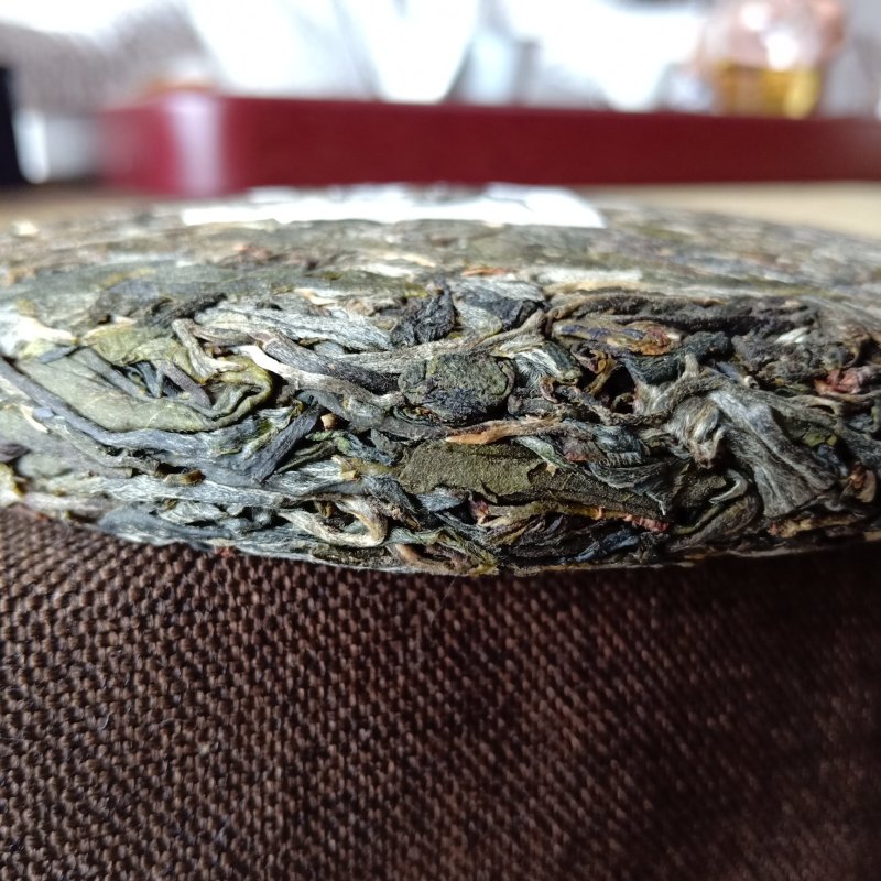 冰岛南迫老树普洱生茶，250克/饼，2020头春