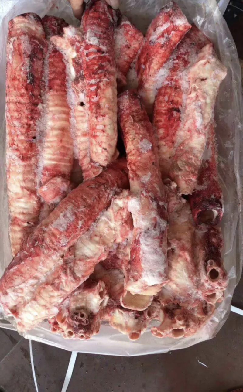 猪喉管红白管大量有货猪喉咙价格便宜质量保证货源稳定