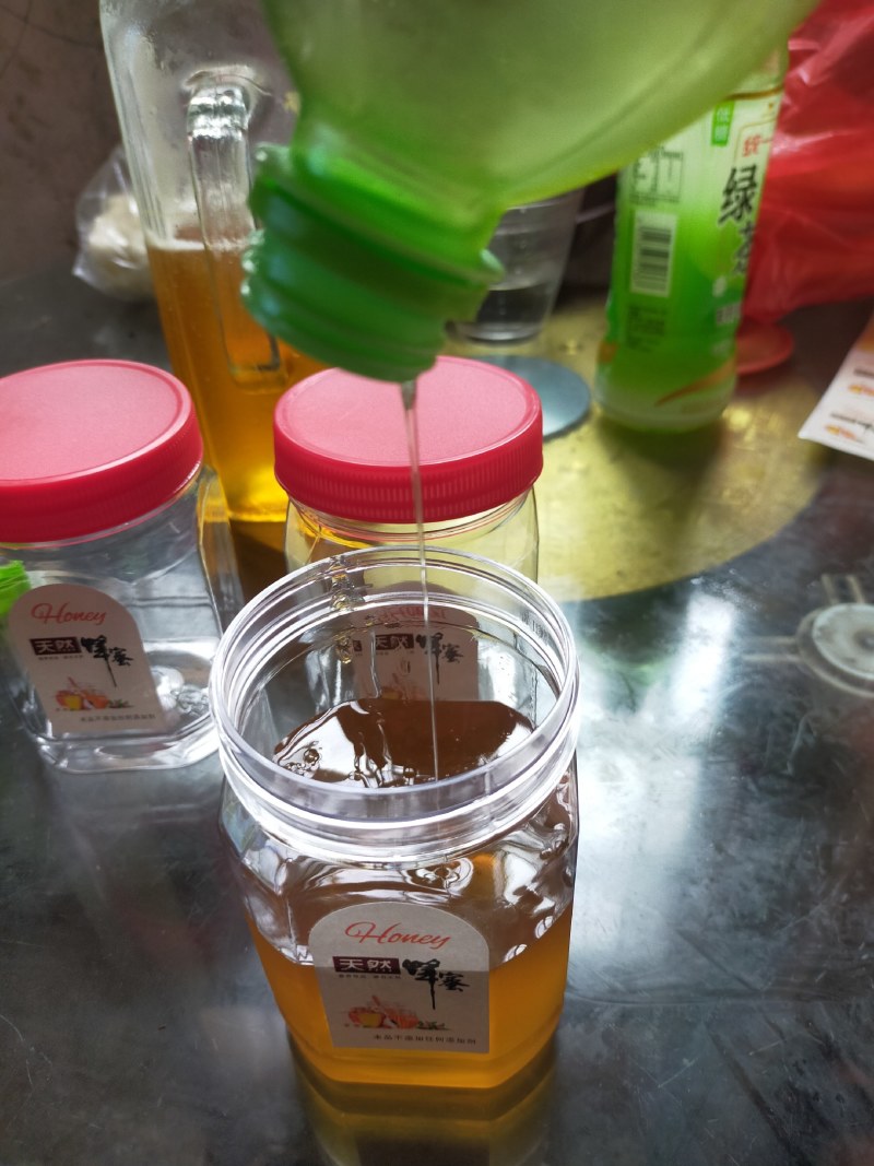 大山里的土蜂蜜，一件代发包邮！