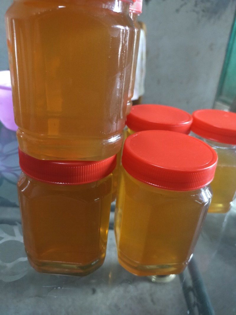 土蜂蜜大自然的土蜂蜜，无任何加工的蜂蜜！数量有限哦！