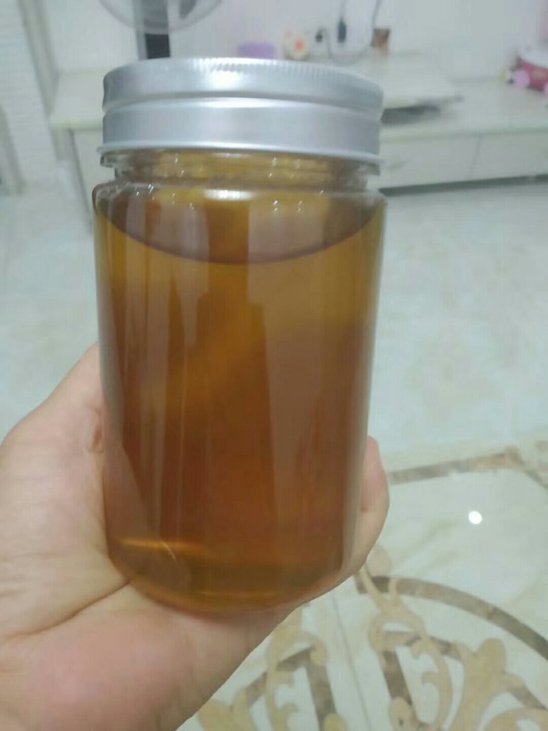 湖南资兴市清江镇小何高山蜂场，土蜂蜜，百花蜜，全国发货