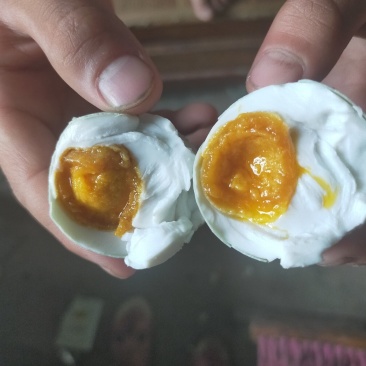 黄泥咸鸭蛋