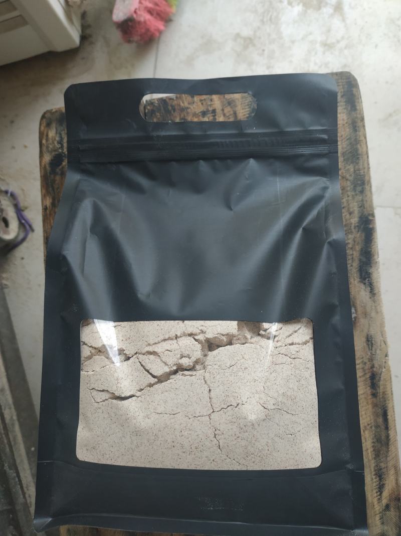 真！自磨黑小麦全麦面粉，无任何添加剂，一件可发，运费自理