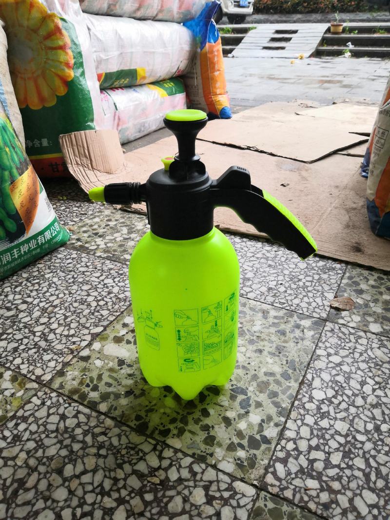 家宝电动喷雾器，长年大量供应手动电动喷雾器