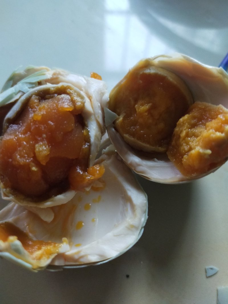 黄泥咸鸭蛋
