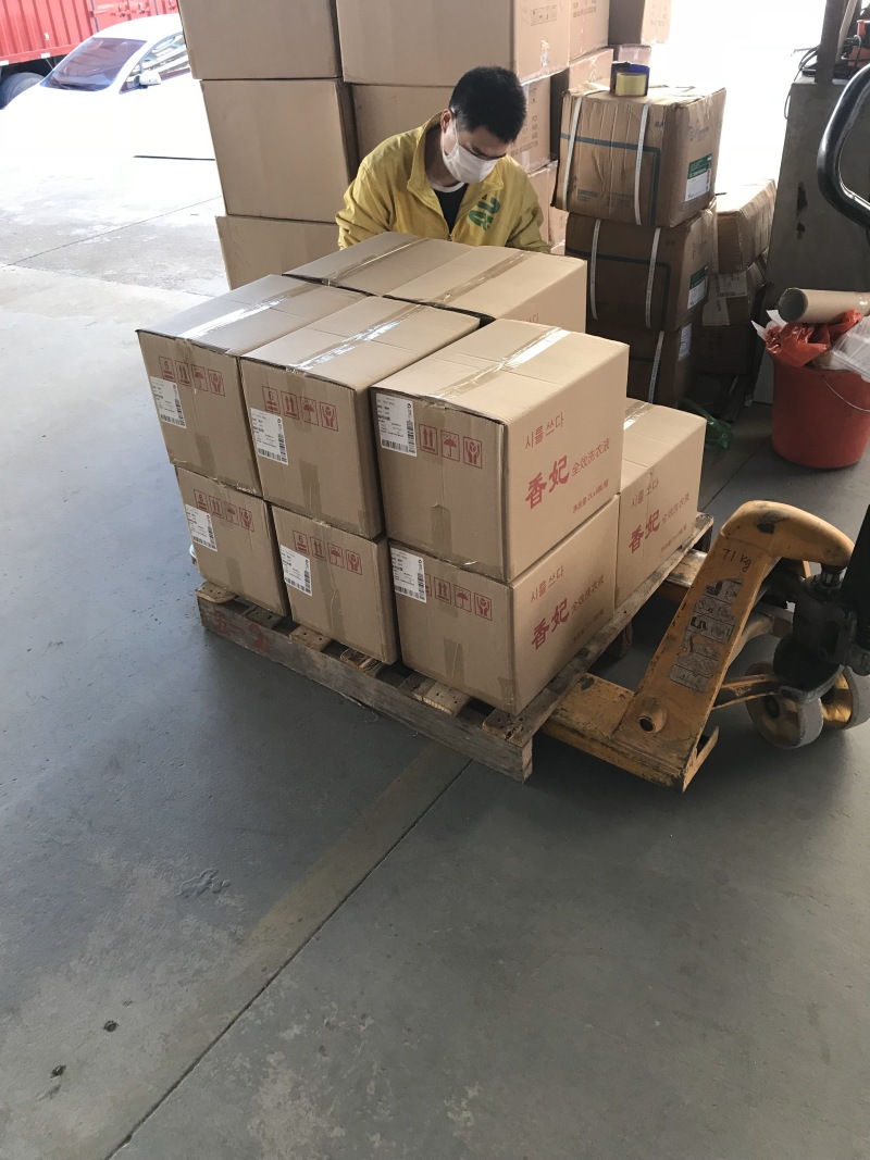 进口品牌洗衣液九块九一瓶