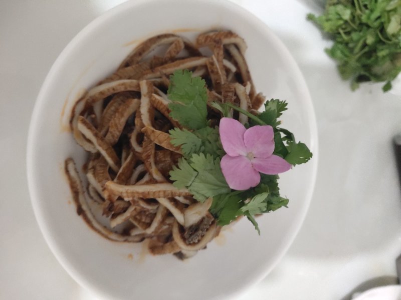 量达得麻辣牛肚丝
