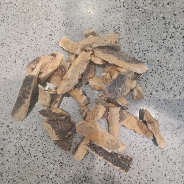 椿皮，椿树皮个，片都有，质量保证！