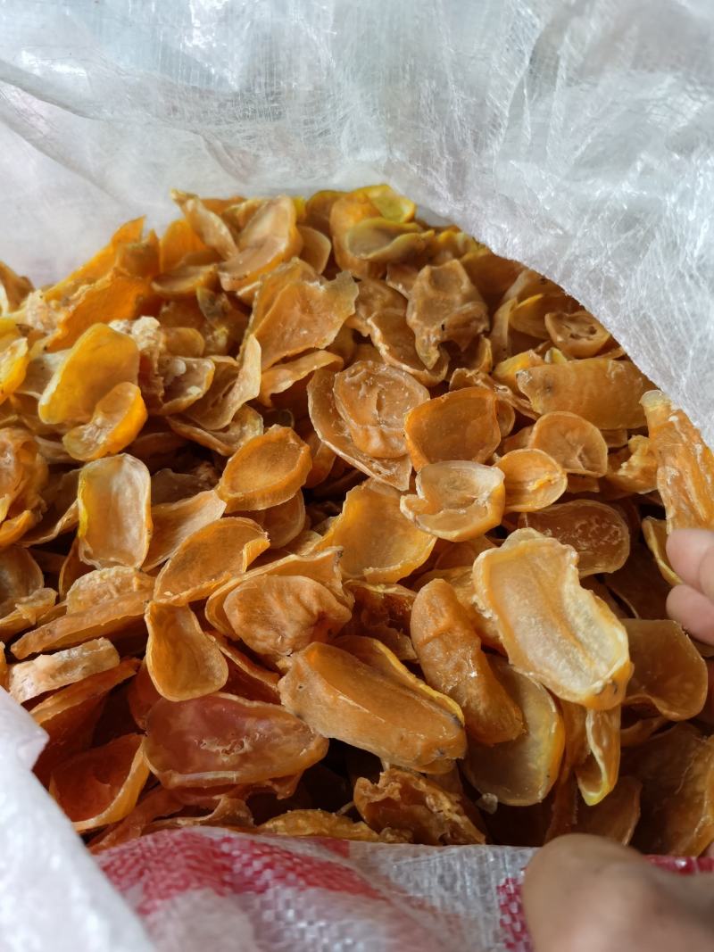 土豆块，炖汤，炖肉。云贵川陕甘等地的特产风味。