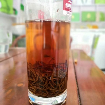 信阳红和信阳毛尖绿茶