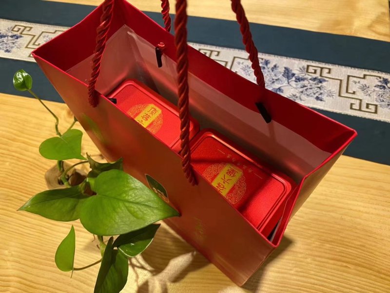 广西梧州六堡茶2013年特级大萝茶（黑茶500克）