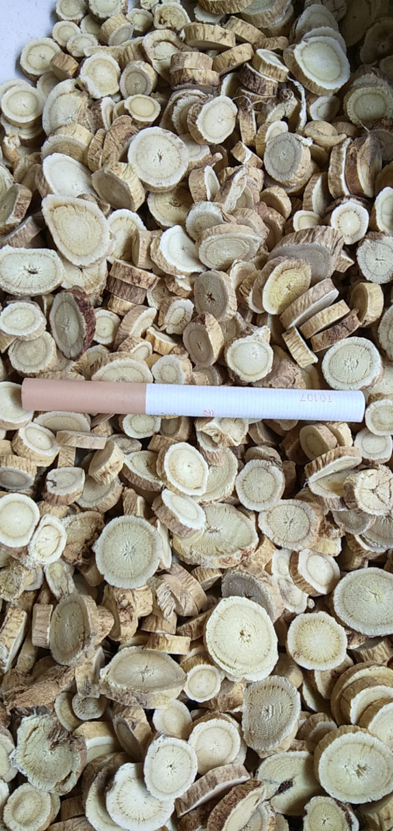 黄芪2个的大片经营各种规格