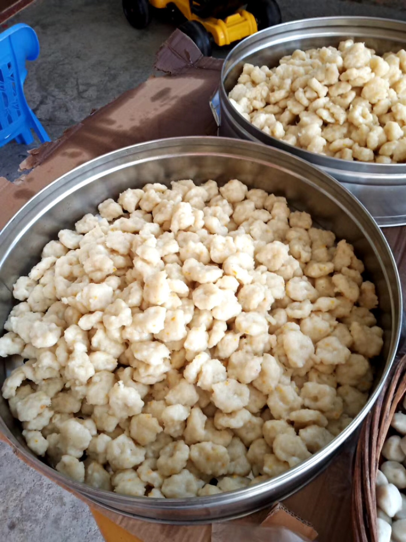 电白特产香喷喷的纯手工墨鱼饼