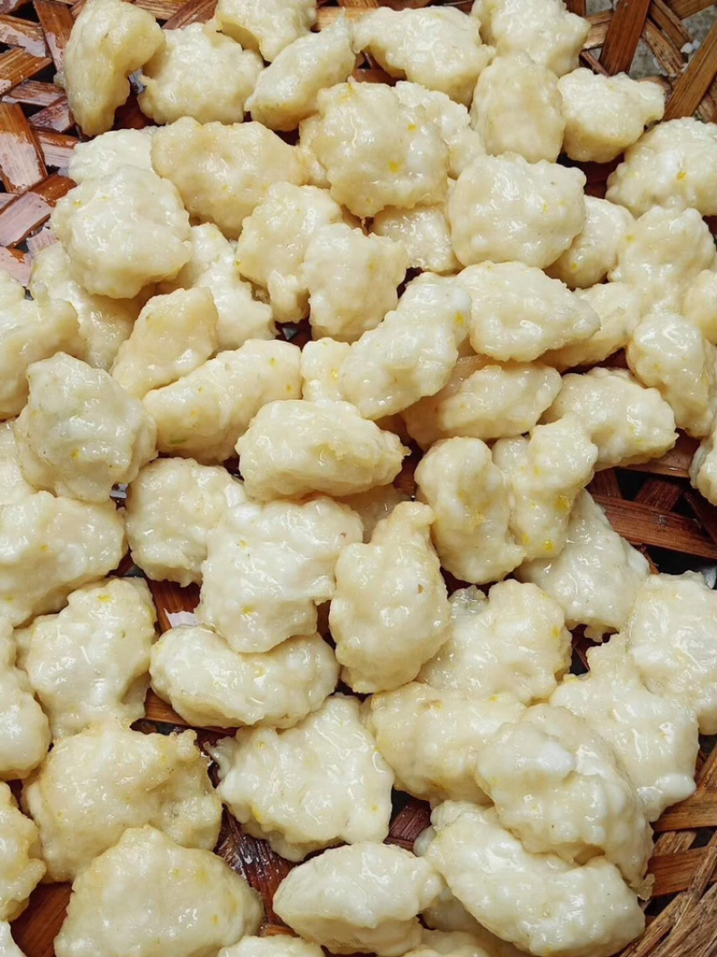 电白特产香喷喷的纯手工墨鱼饼