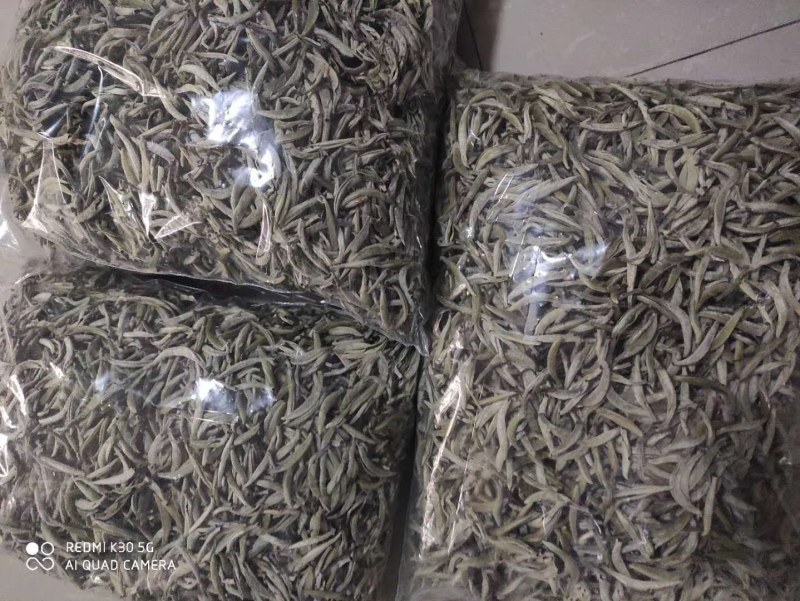 普洱毛尖茶，纯手工加工