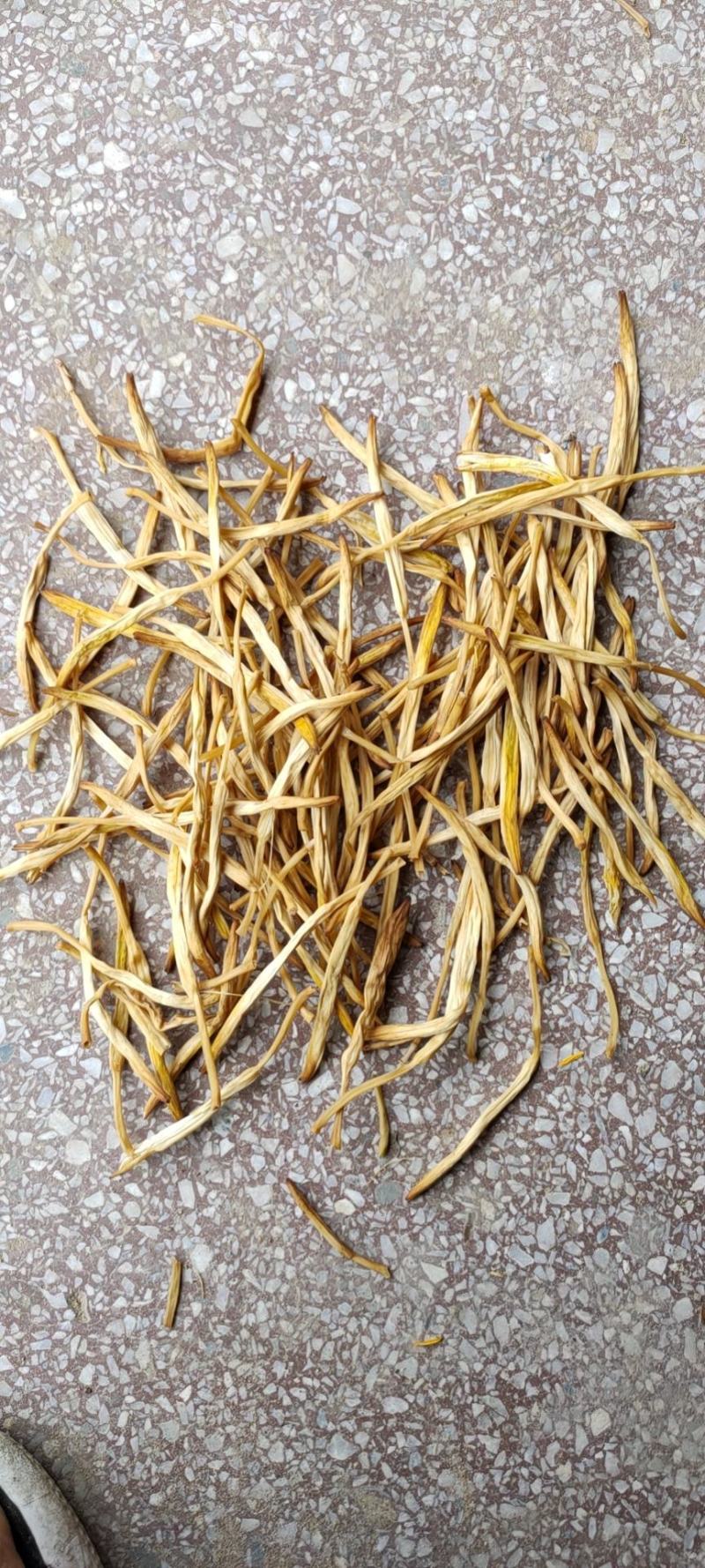 直条黄花菜，无硫磺保质量！