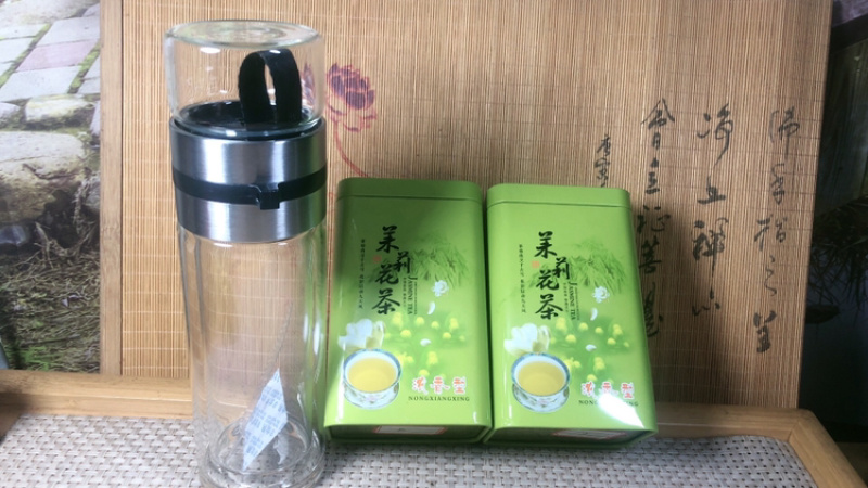 茉莉香气十足。口感细腻柔软香气十足。经济实惠