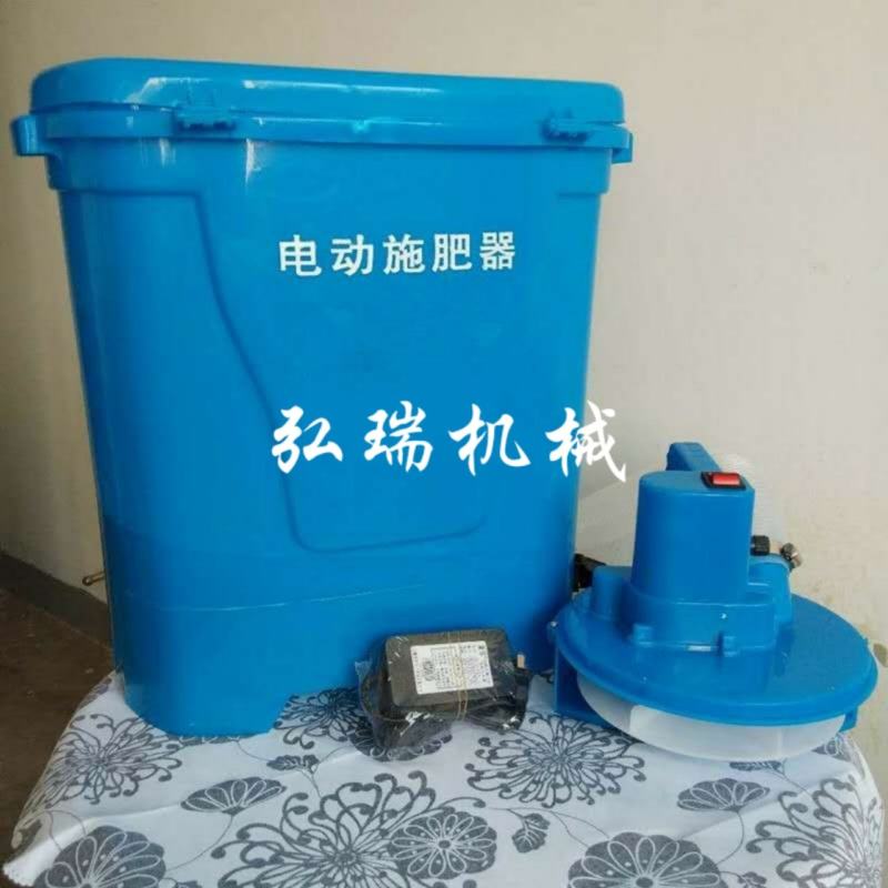 新款高效率电动施肥器，多功能电动施肥器，经济省人力
