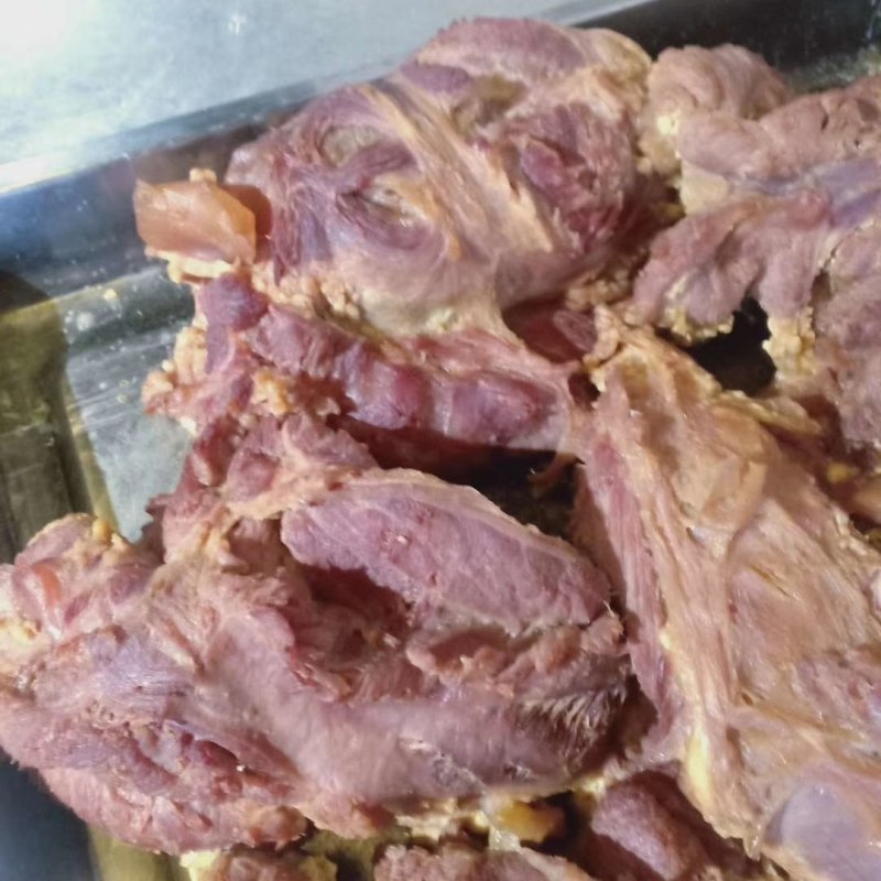全熟五香牛排腱，质量保证，可以直接食用，简单方便。