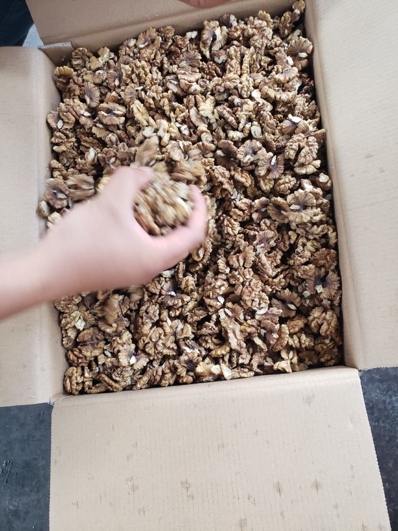 2019年桃仁，新鲜，顺色