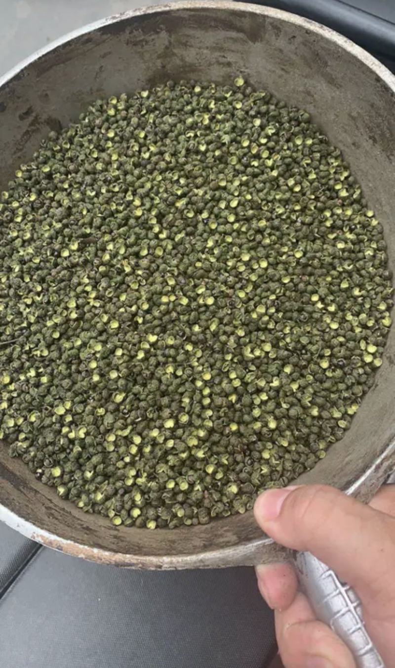 四川特产，麻辣特香青花椒，干货腾椒，粒多规格干花椒