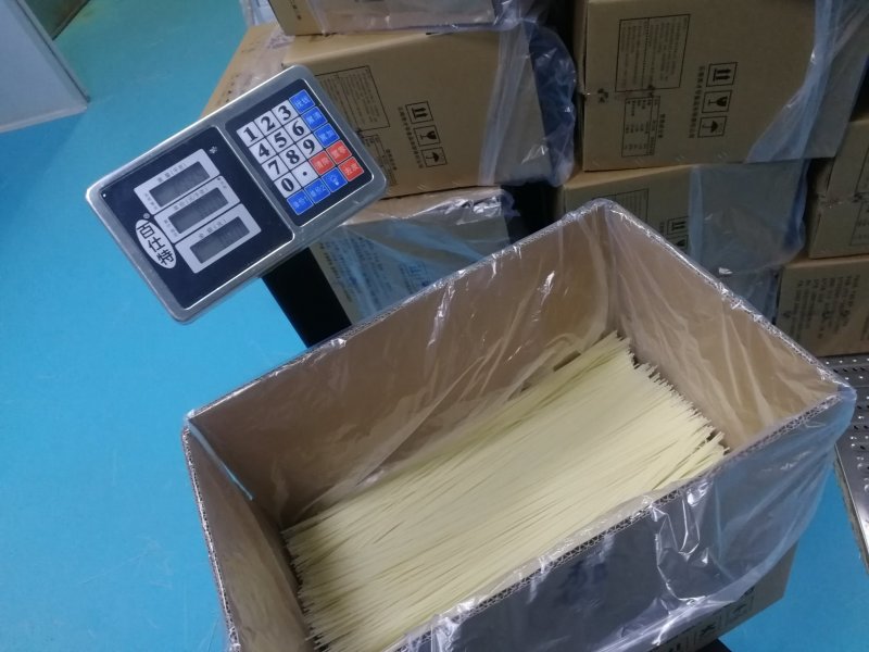 云南过桥米线，云南蒙自米线米粉，厂家直销，欢迎贴牌