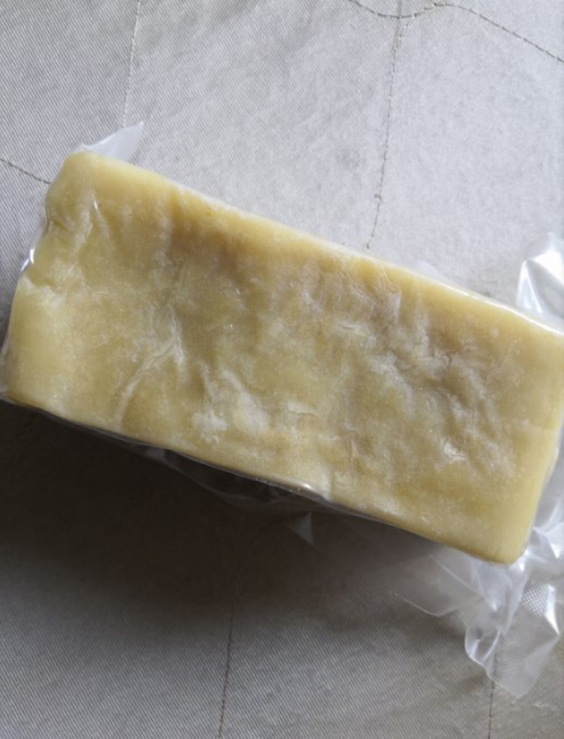 大量供应驴肉火烧皮，纯手工制作，速冻生皮，真空包装半熟