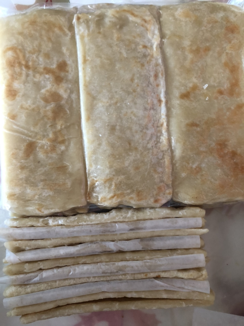 大量供应驴肉火烧皮，纯手工制作，速冻生皮，真空包装半熟
