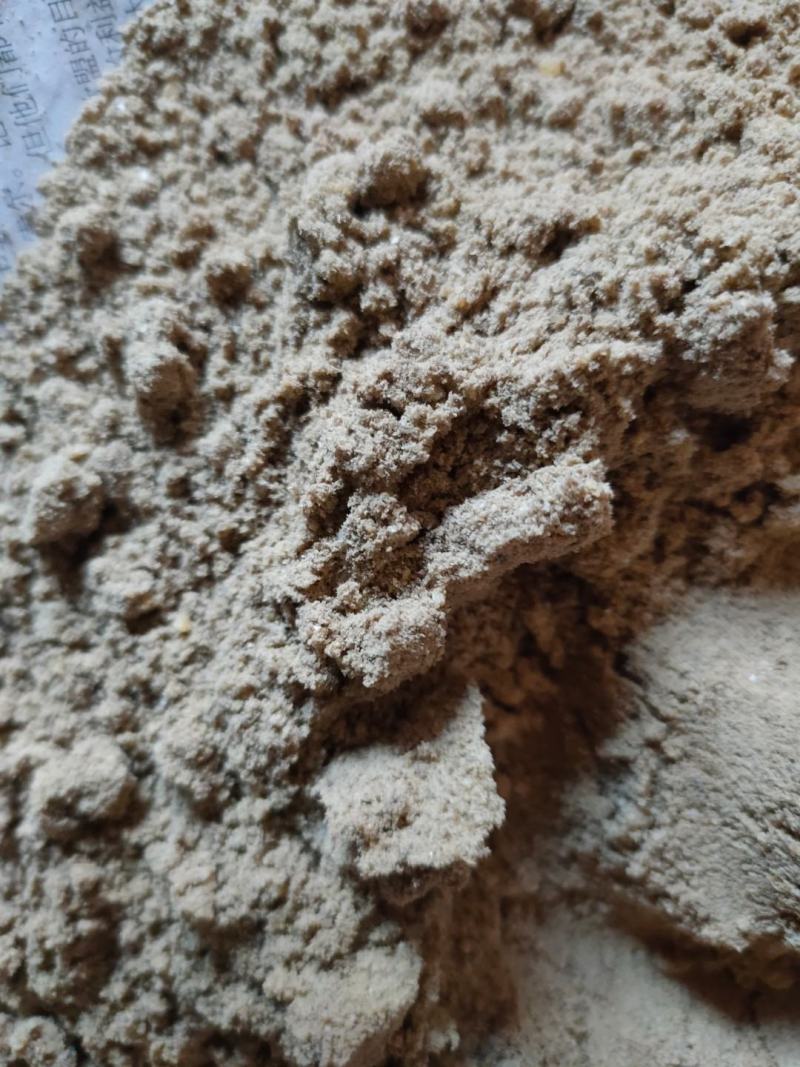 毓辉高价位优质鱼粉鳀鱼鱼干烘干粉碎喂蛋鸡鸭猪家禽使用添加
