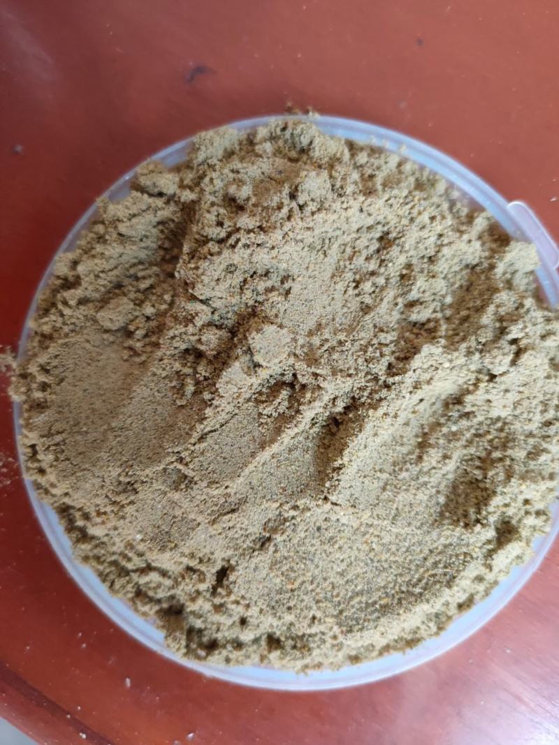 毓辉高价位优质鱼粉鳀鱼鱼干烘干粉碎喂蛋鸡鸭猪家禽使用添加