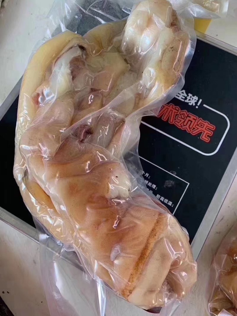 全熟火烧牛蹄，生熟都有，