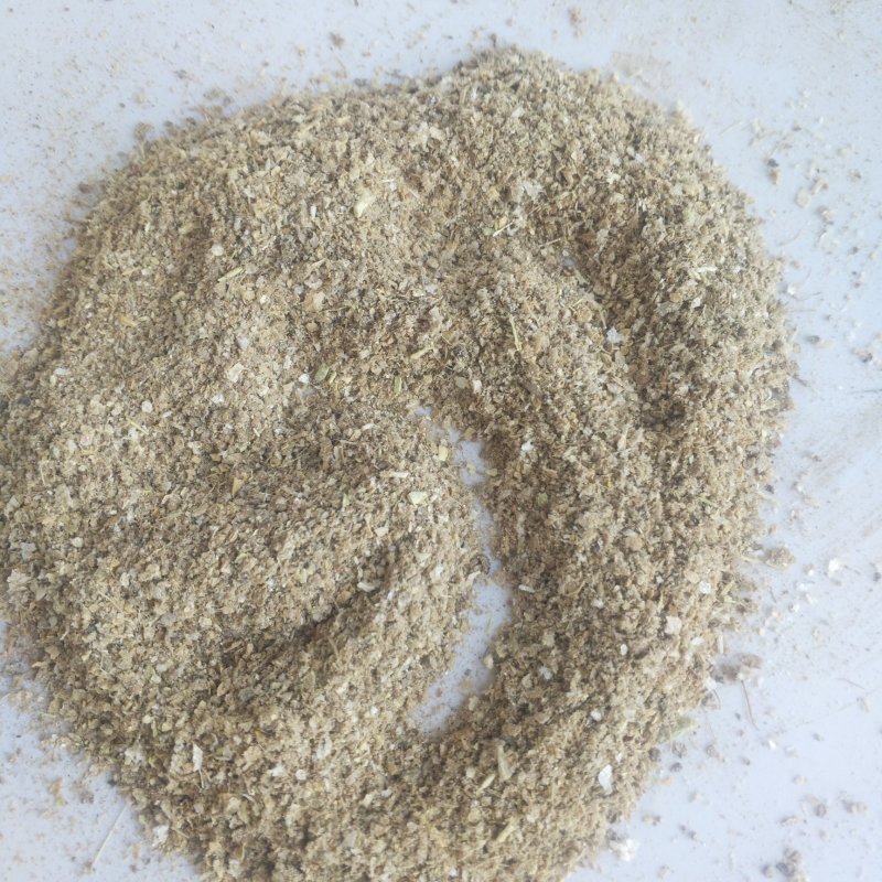 供应优质花生壳粉花生糠养殖饲料粗细可加工定制