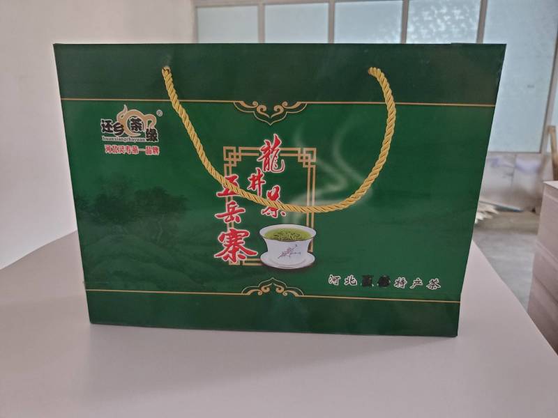 各类材质手提袋包装箱