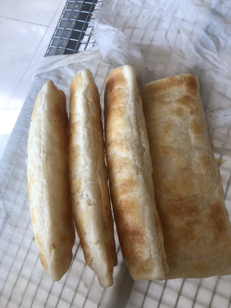河间驴肉火烧皮，真空包装，加工方便，口感酥脆