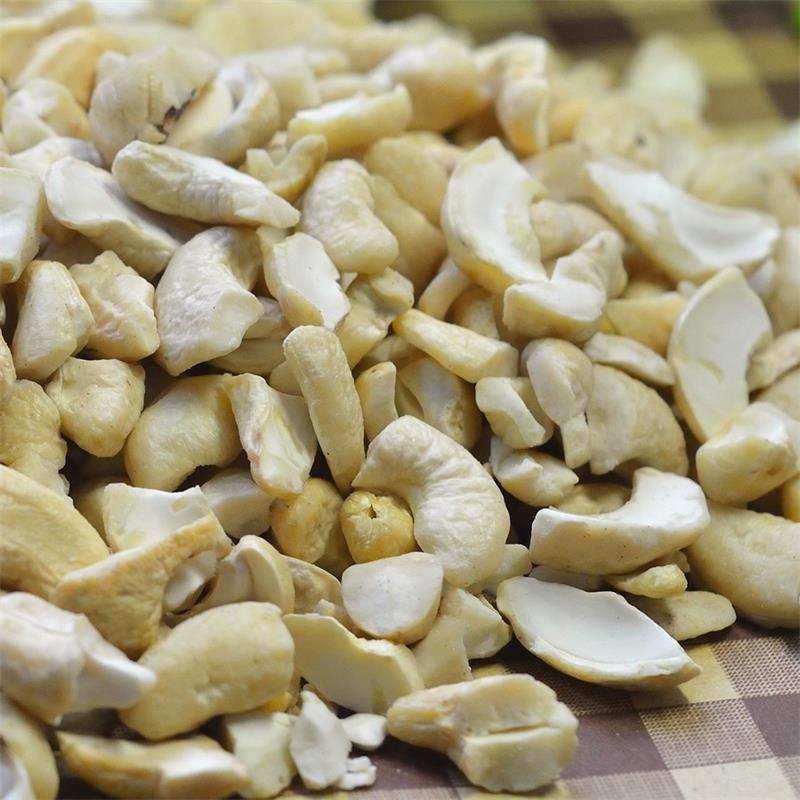 【精品】腰果碎粒大量供应全国发货可视频挑货