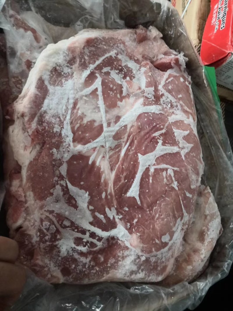 【高质量】后上五花肉，一箱两片装手续齐全欢迎咨询