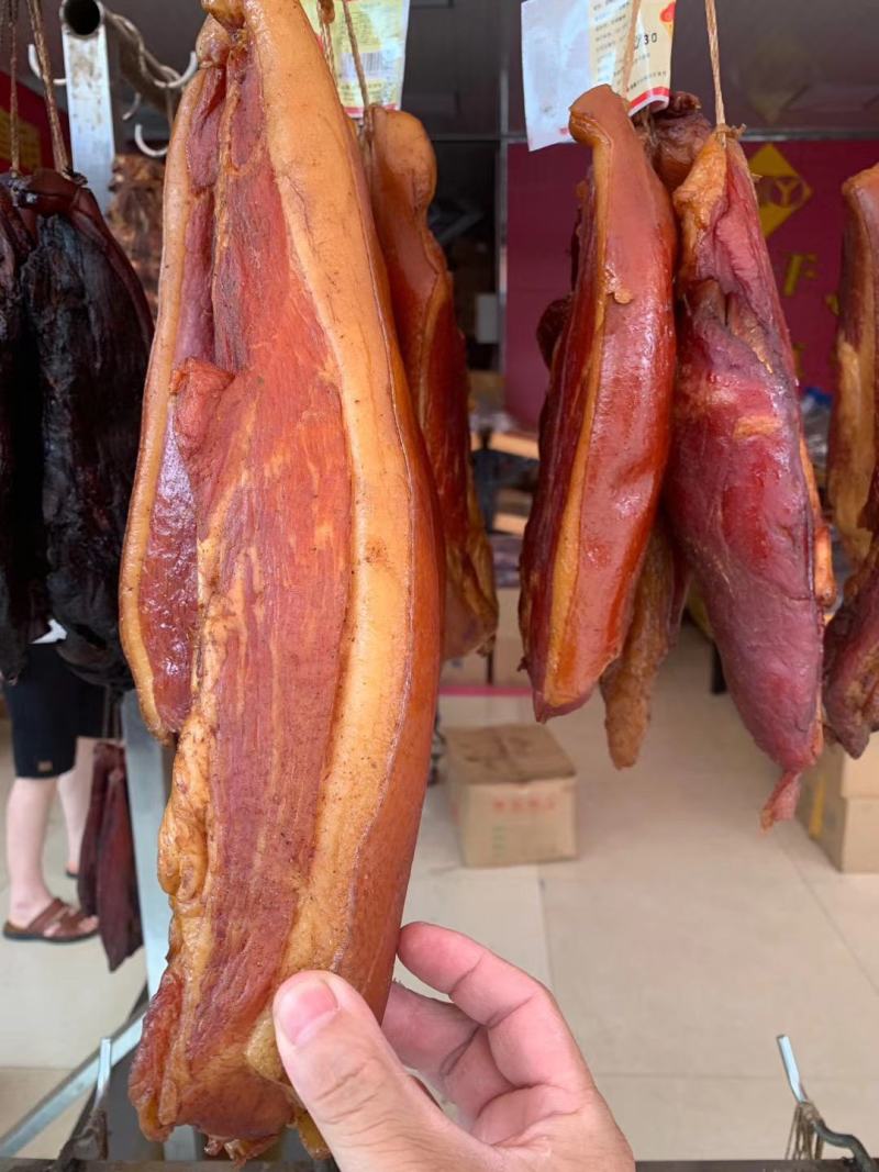 跑江湖地摊四川腊肉二刀腊肉烟熏腊肉批发