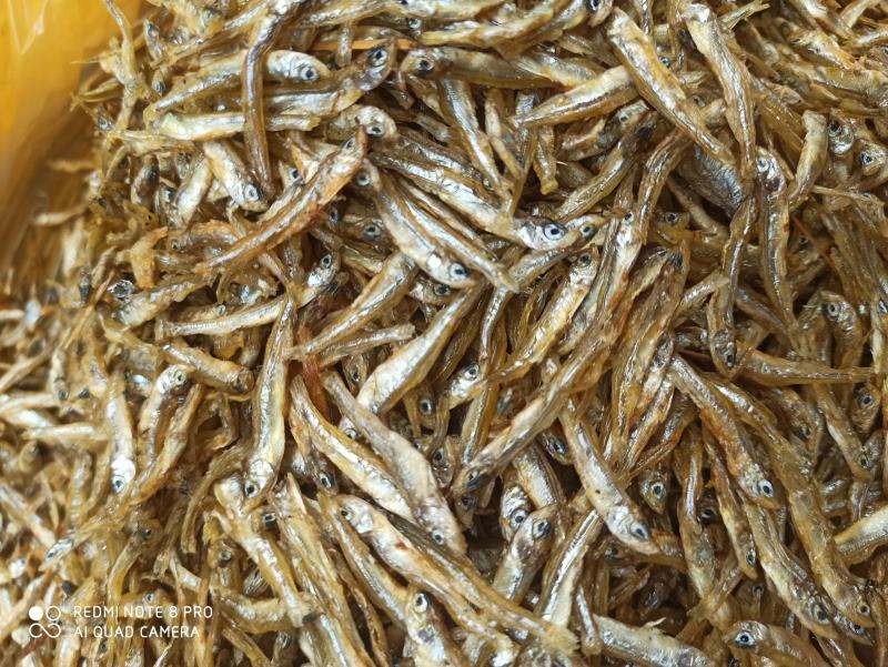 小鱼干江苏淡水小鱼干干货特产自制油炸小公鱼3到5厘米鱼仔