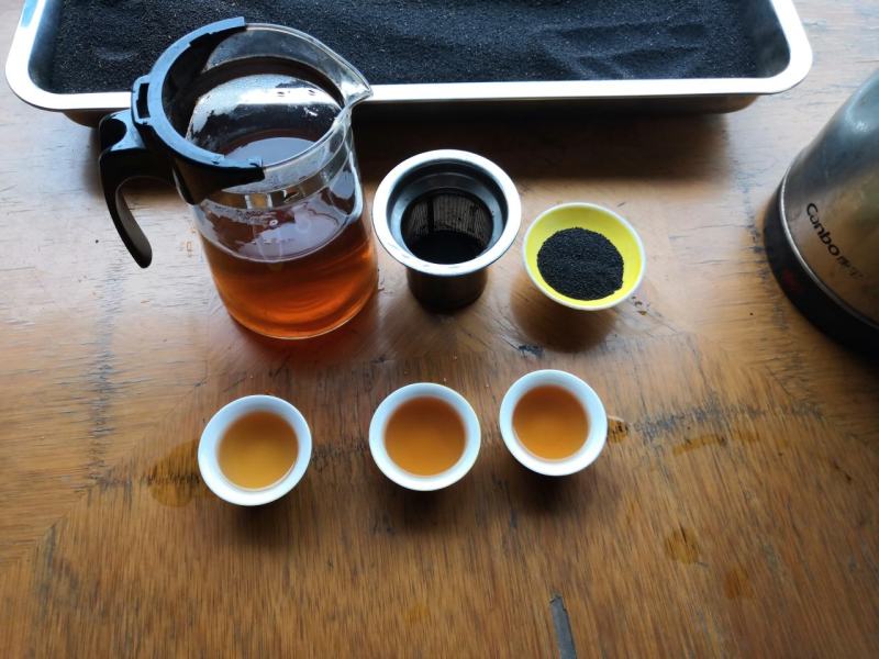 六年陈放虫屎茶，量不多先到先得。