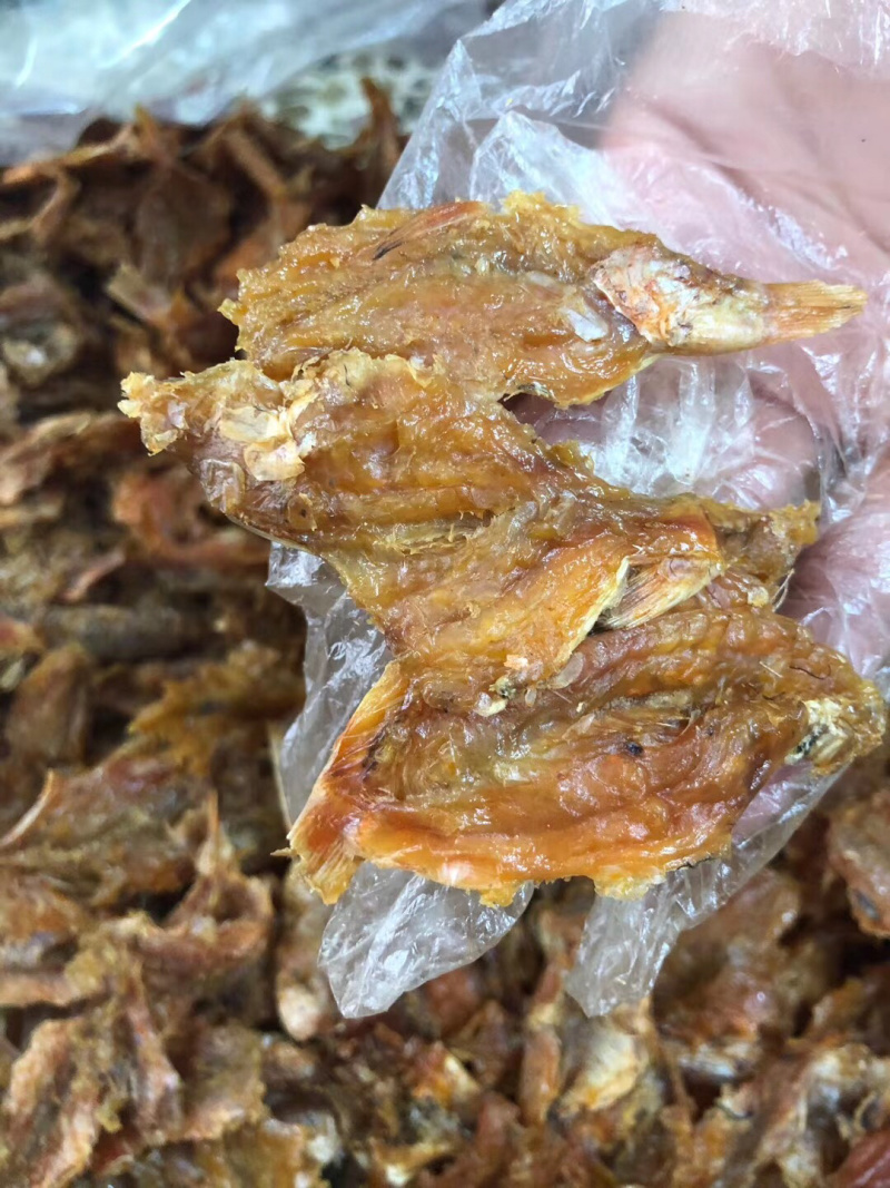 红娘干，鲜甜，带点点微辣，很合适直接吃。