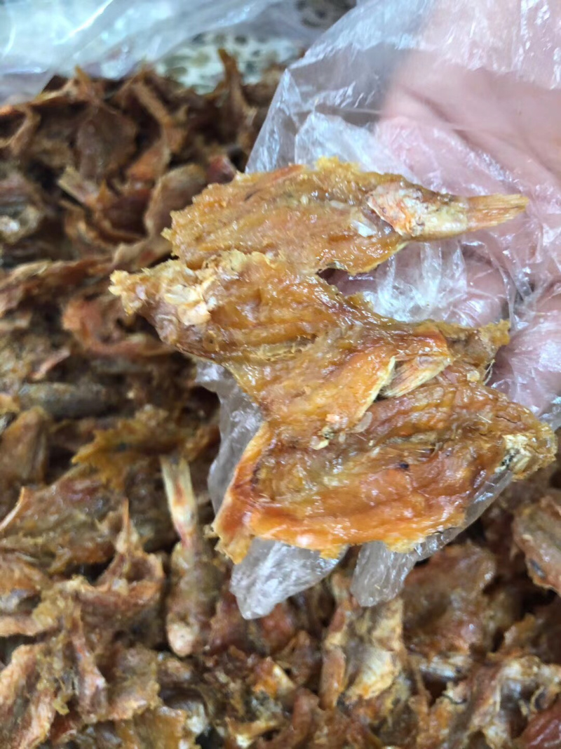 红娘干，鲜甜，带点点微辣，很合适直接吃。
