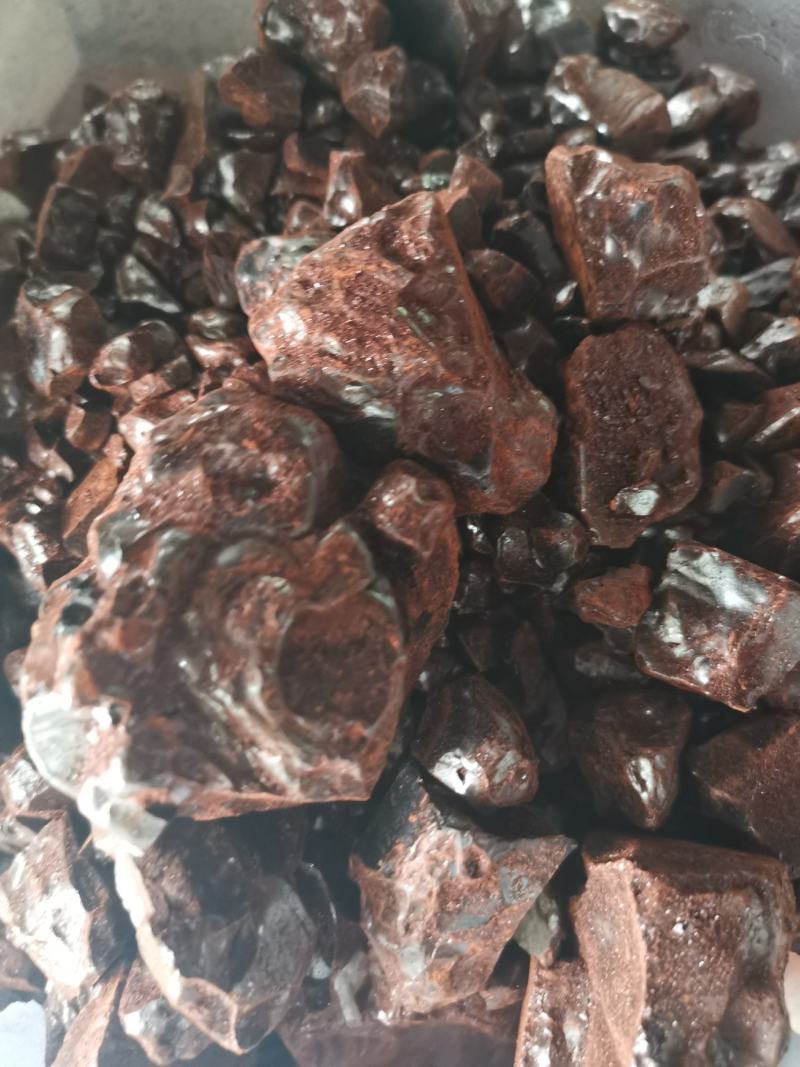血竭国产龙血竭皇冠血竭西双版纳血竭一盒起批包邮