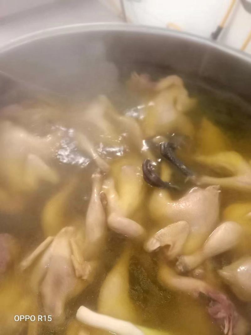 鬼城特产隆婆婆麻辣鸡