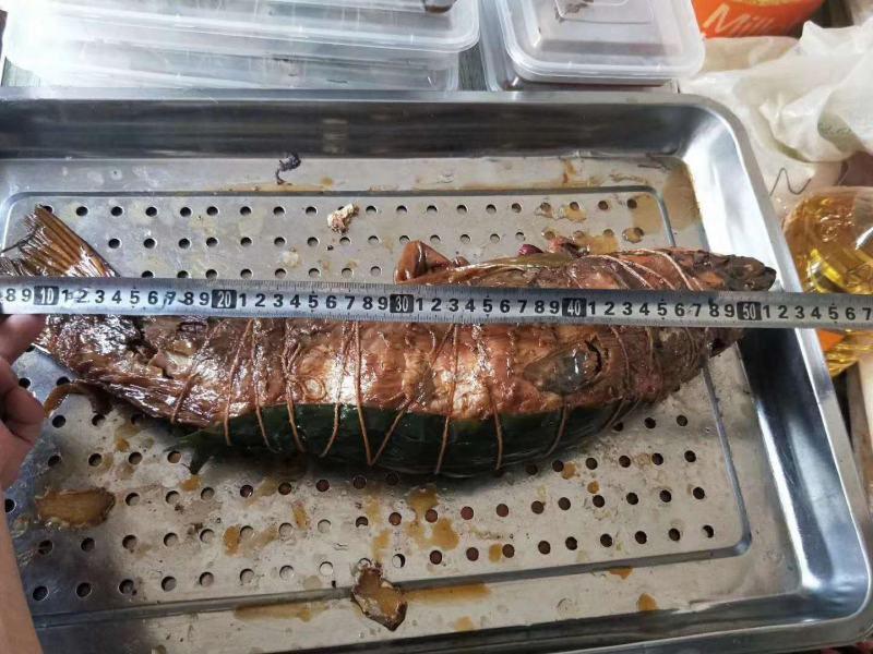 粽香酥鱼，肉质鲜美，老少皆宜