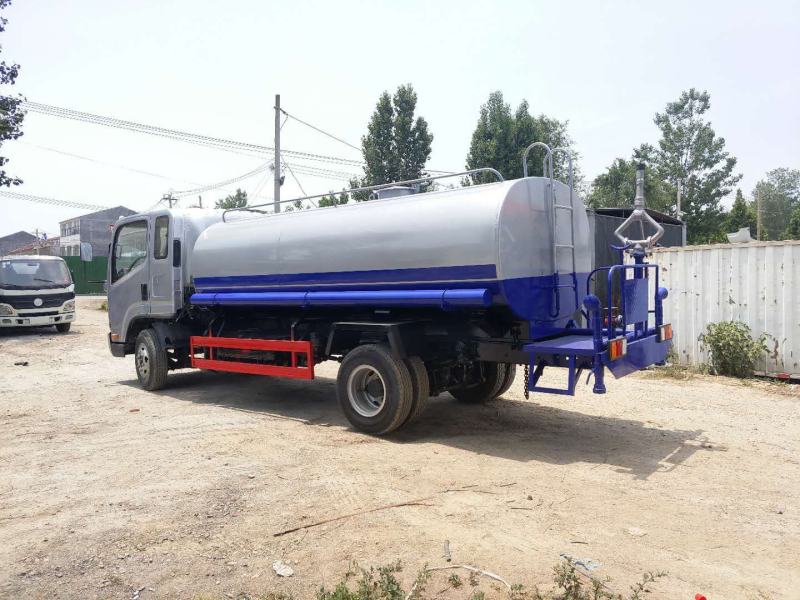 洒水车，二手洒水车，无手续的洒水车，3----12方洒水