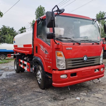 洒水车，二手洒水车，无手续的洒水车，3----12方洒水
