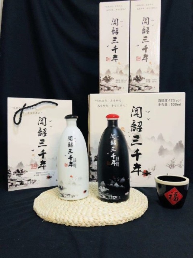白酒厂家直销粮食酒高粱酒二锅头老窖小米酒芝麻香