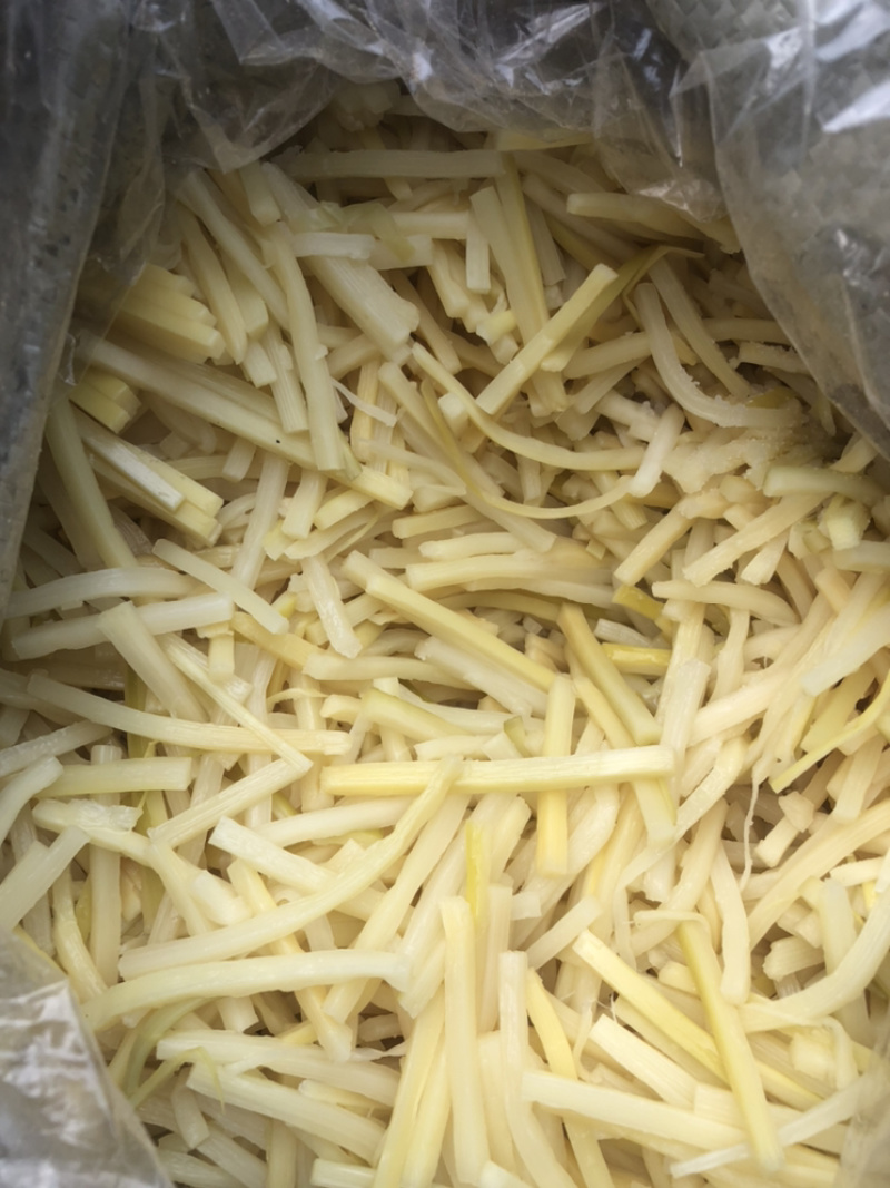 毛竹笋无限量供应可深加工酸笋黄笋丝螺丝粉专用酸笋