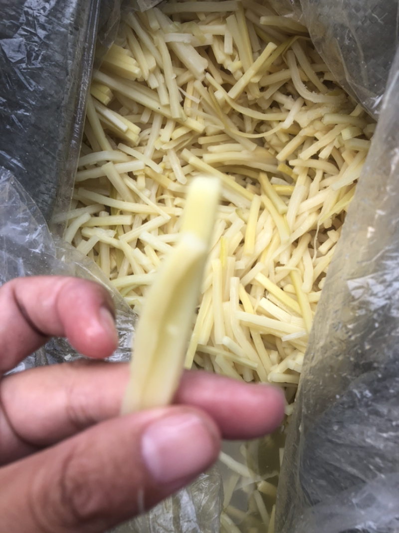 毛竹笋无限量供应可深加工酸笋黄笋丝螺丝粉专用酸笋
