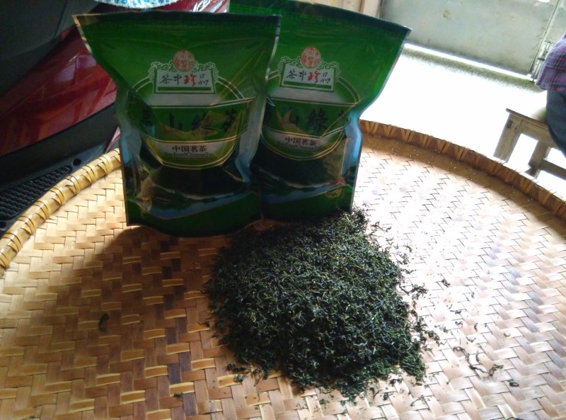 ，深山土蜂蜜。